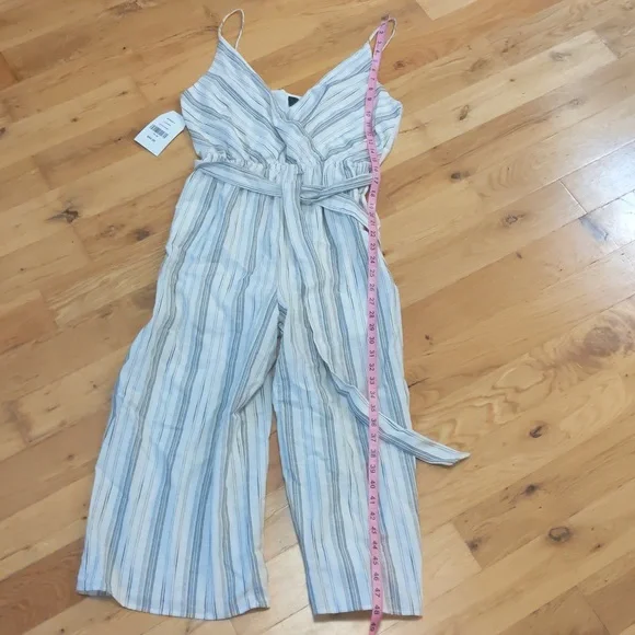 NWT Lumiere Jumpsuit size Large - Picture 7 of 10